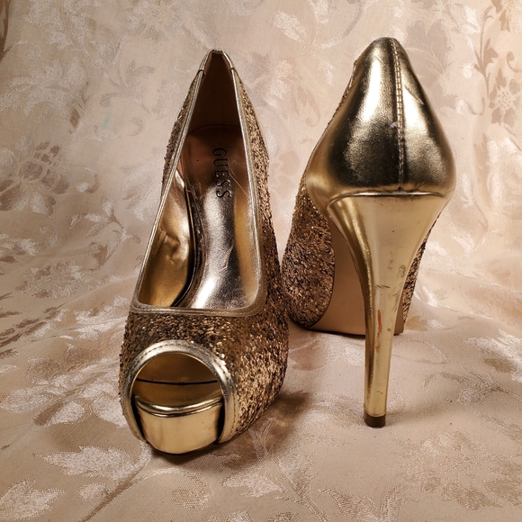 Guess Gold Glitter Peeptoe Pumps - Picture 2 of 3